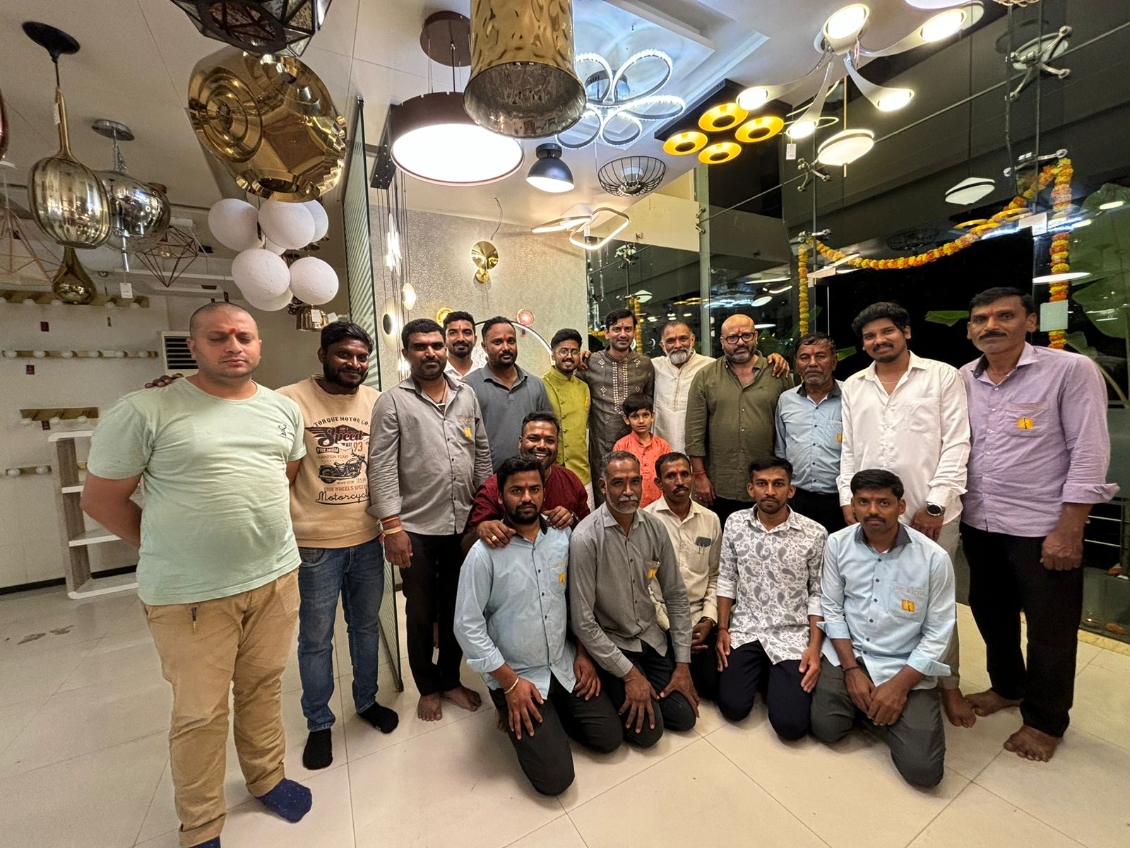 Light & Style Family - Photo 1